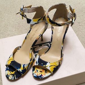 Ivanka Trump high heels， size 6.5